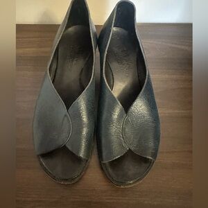 CYDWOQ vintage Leather heels SOLD OUT